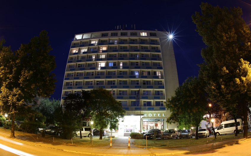 Hotel – Magnólia****